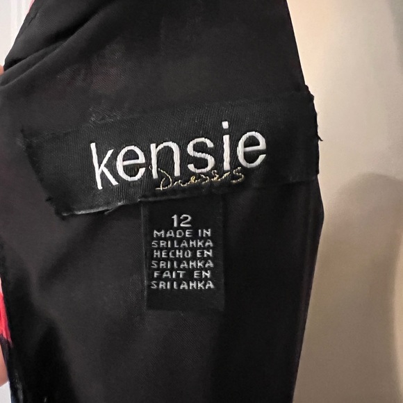 Kensie Halter Dress, Size 12, Never Worn, Black w/ Vibrant Florals - Picture 16 of 16